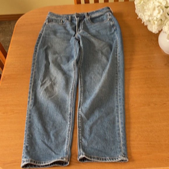 AEO stretch jeans - rarely worn - Picture 5 of 7